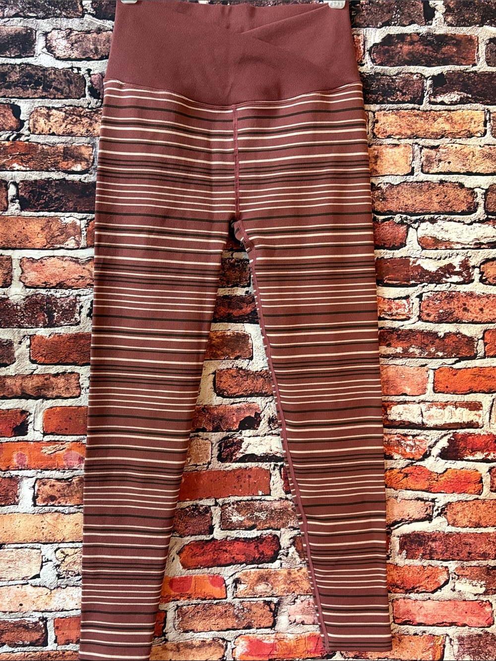 Spiritual Gangster Maroon/Cream Wrap Front Love Sculpt Striped 7/8 Leggings XS/S